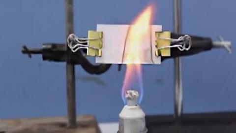 中國造&ldquo;最強墻紙&rdquo;,一遇火災兩秒就報警,還耐火燒